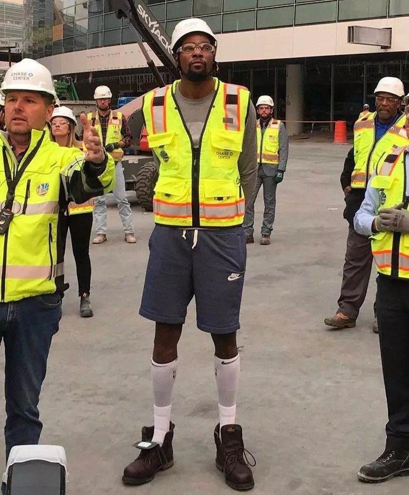 在落地相位 在落地相位